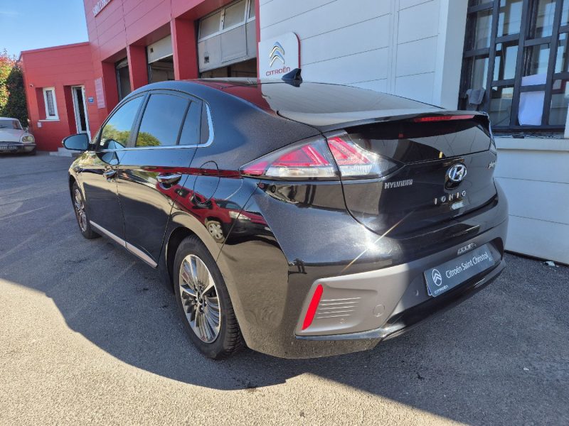 HYUNDAI IONIQ Plug-in 141ch Executive 2020