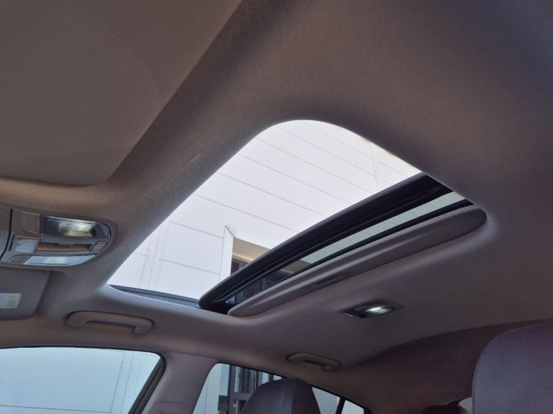 HYUNDAI IONIQ Plug-in 141ch Executive 2020