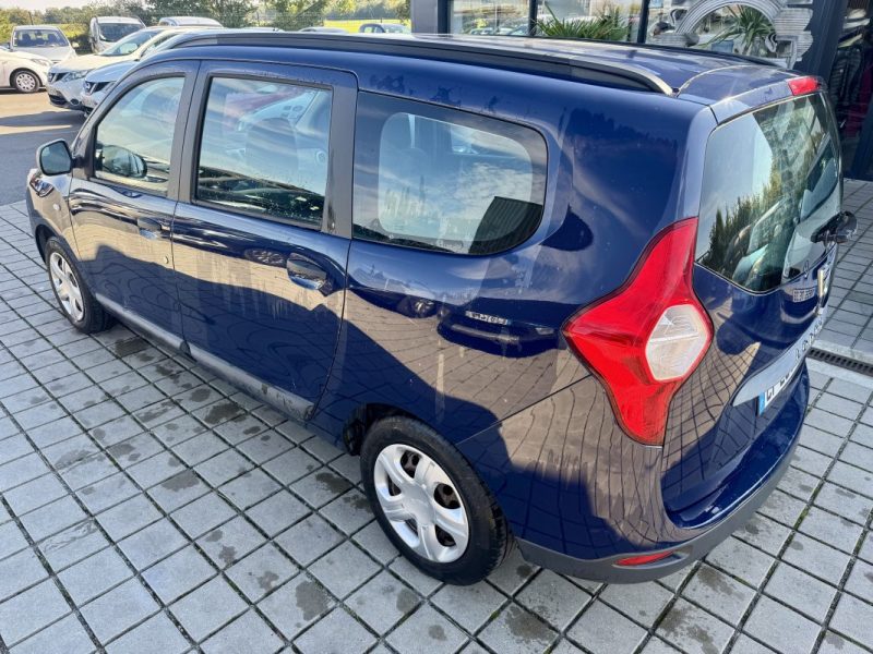 DACIA LODGY 1.2 TCe 115ch Lauréate 5 places 2012