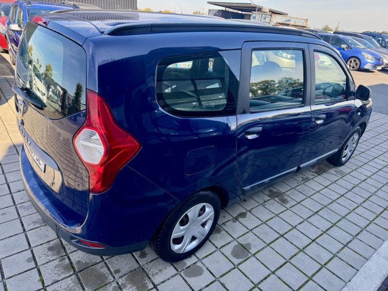 DACIA LODGY 1.2 TCe 115ch Lauréate 5 places 2012
