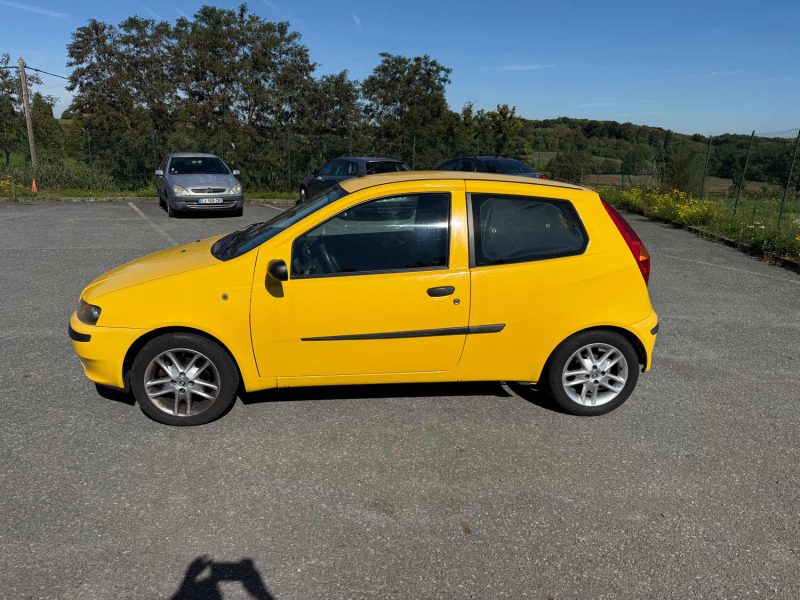 FIAT PUNTO 1.2i 80cv ELX