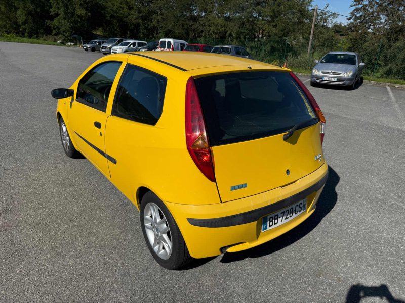 FIAT PUNTO 1.2i 80cv ELX