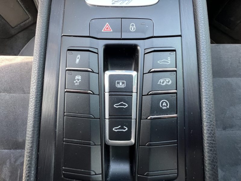 PORSCHE 911 3.0 450ch GTS PDK 2018