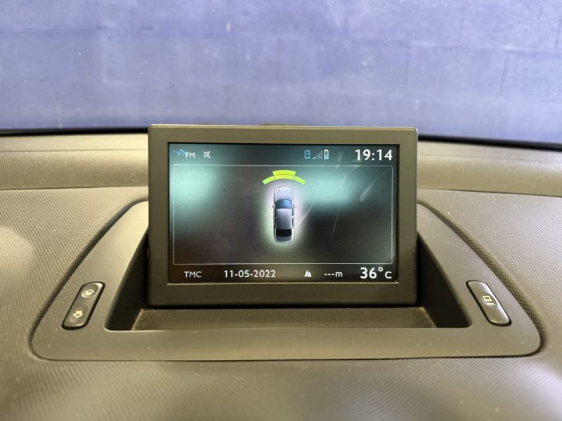 PEUGEOT 308 2.0 HDi 136cv BVA Féline - Toit panoramique - Sièges électriques chauffants 