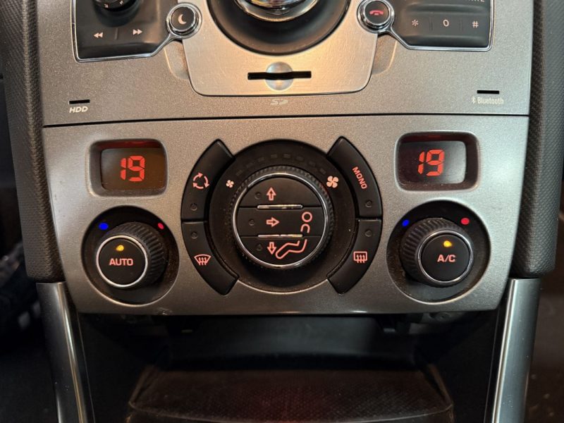 PEUGEOT 308 2.0 HDi 136cv BVA Féline - Toit panoramique - Sièges électriques chauffants 