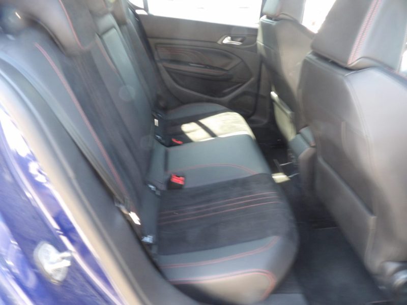 Peugeot 308 1.6 THP 270ch S&S GTi by Peugeot Sport