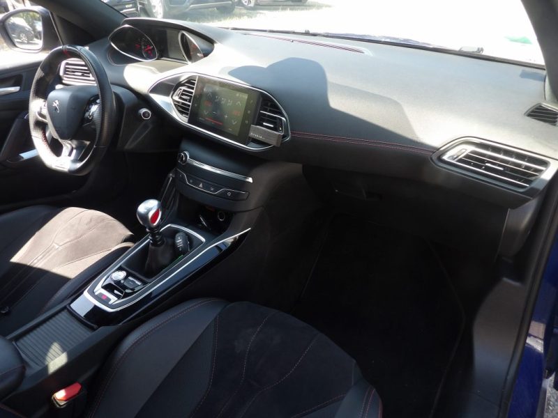 Peugeot 308 1.6 THP 270ch S&S GTi by Peugeot Sport