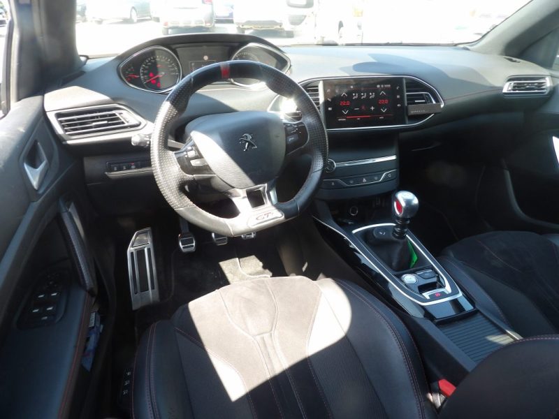 Peugeot 308 1.6 THP 270ch S&S GTi by Peugeot Sport