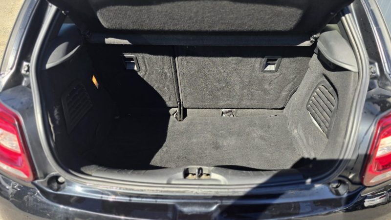 DS DS 3 BlueHDi 100ch Drive Efficiency Executive S&S 2016