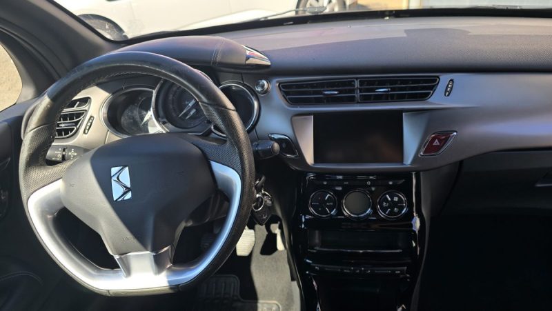 DS DS 3 BlueHDi 100ch Drive Efficiency Executive S&S 2016