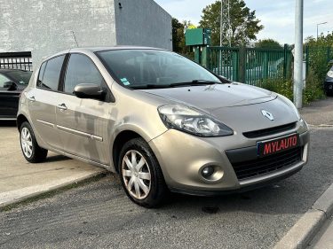 RENAULT CLIO III 1.5 dCi 1461cm3 86cv  2009