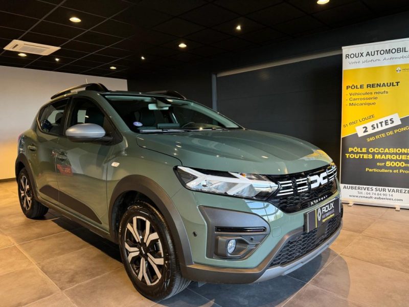 DACIA SANDERO Sandero Stepway Expression + ECO-G 100 / Détecteur d\'angles mort / caméra /  2023