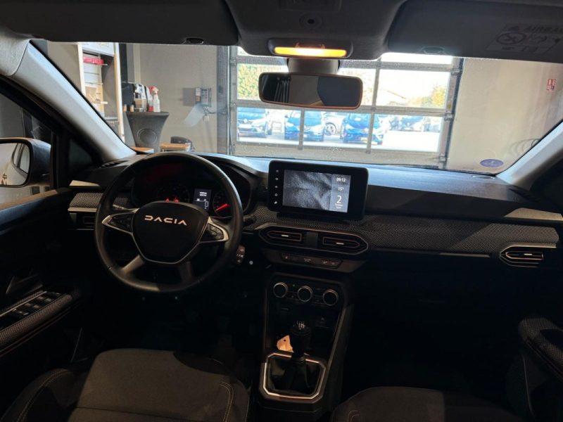DACIA SANDERO Sandero Stepway Expression + ECO-G 100 / Détecteur d\'angles mort / caméra /  2023