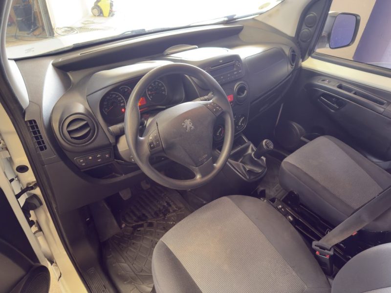 PEUGEOT BIPPER 1.3 HDi 80ch 27.500Km/6990HT/8388TTC
