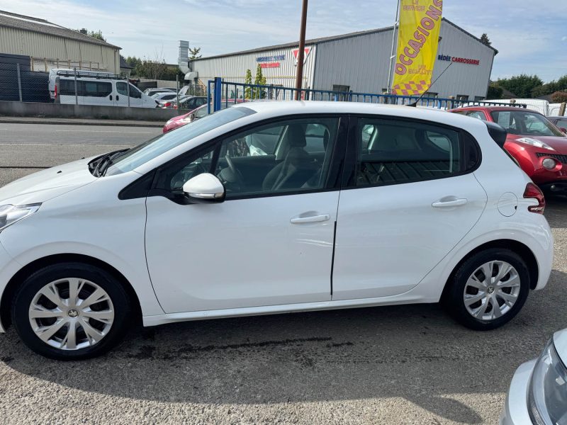 PEUGEOT 208 1.6 HDi 75ch 2PLACES 2018