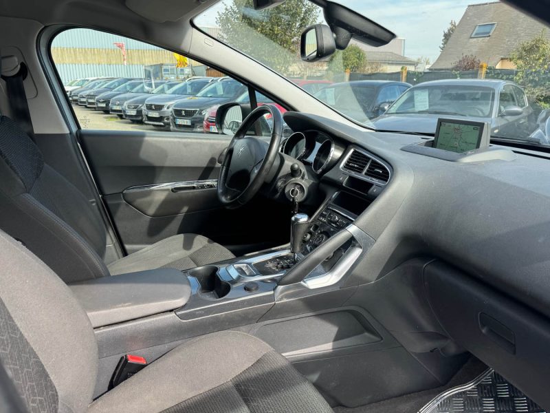 PEUGEOT 3008 1.6 BlueHDi 120ch Allure EAT6 2016