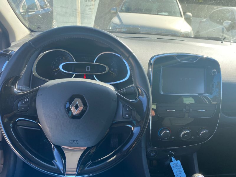 RENAULT CLIO 0.9 TCe 90ch energy Intens eco² 2014