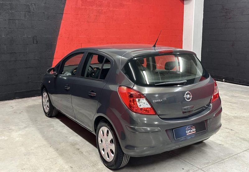OPEL CORSA 1.2 Twinport 85ch 2014