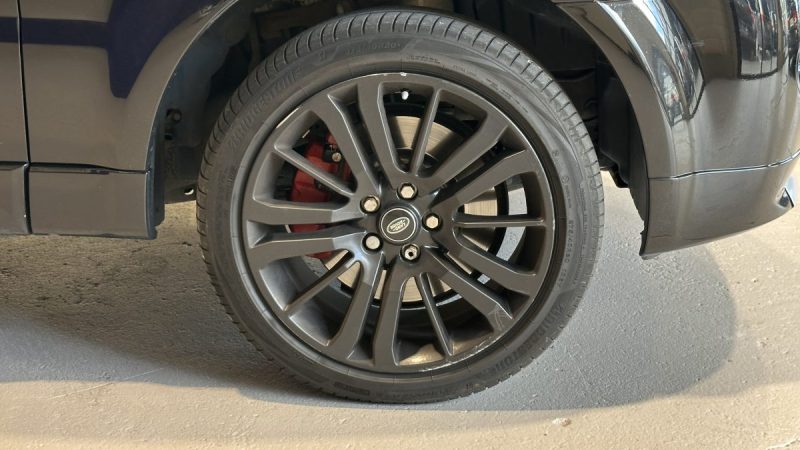 Range Rover Sport 3.0 TDV6 211ch S Kit Autobiography Sport avec Pack Design Extérieur