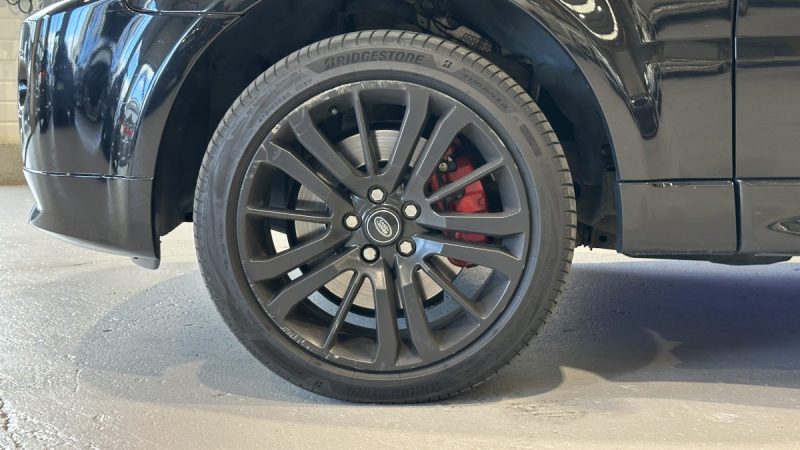 Range Rover Sport 3.0 TDV6 211ch S Kit Autobiography Sport avec Pack Design Extérieur