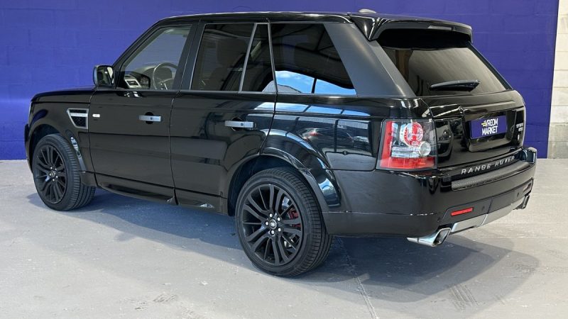 Range Rover Sport 3.0 TDV6 211ch S Kit Autobiography Sport avec Pack Design Extérieur