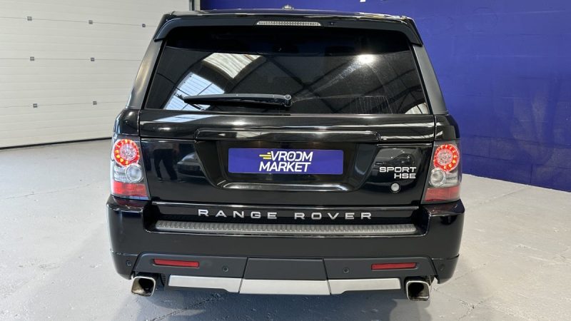 Range Rover Sport 3.0 TDV6 211ch S Kit Autobiography Sport avec Pack Design Extérieur