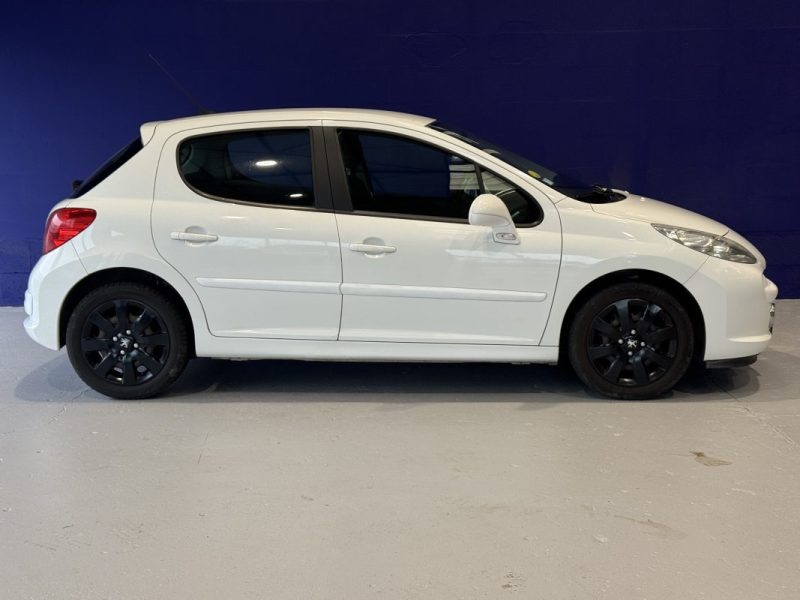 Peugeot 207 1.6 VTI 120ch Sport