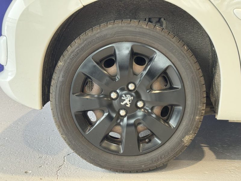 Peugeot 207 1.6 VTI 120ch Sport
