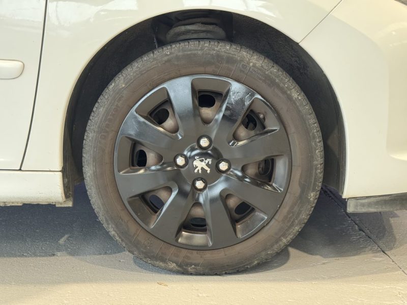 Peugeot 207 1.6 VTI 120ch Sport