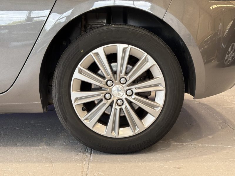 Peugeot 308 1.5 BlueHDI 130ch