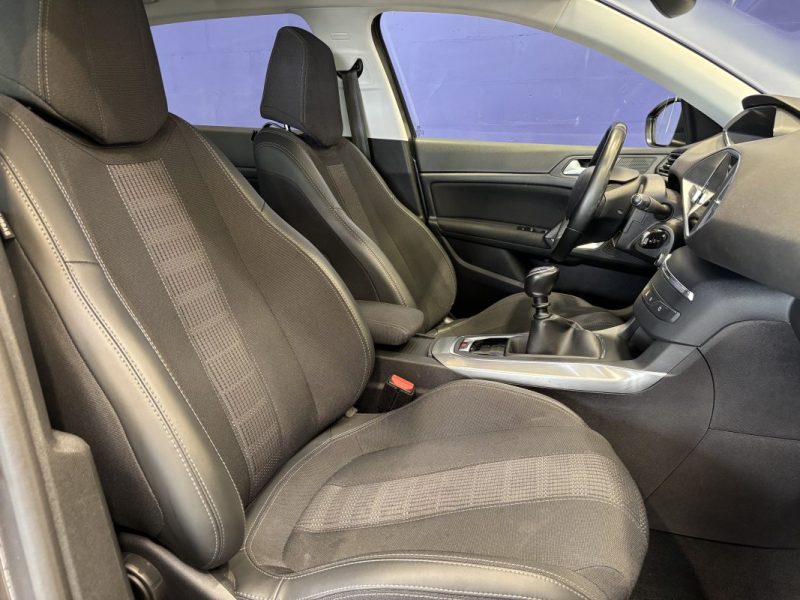 Peugeot 308 1.5 BlueHDI 130ch