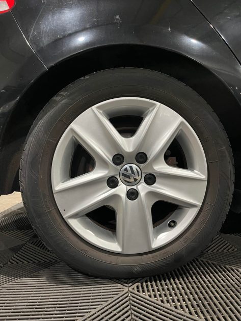 VOLKSWAGEN GOLF VI CONFORTLINE 2.0 TDI 110CH 