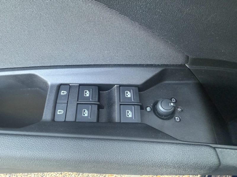 AUDI Q4 40 E-TRON 40 e-tron 204ch 82kwh  2023 SONOS 