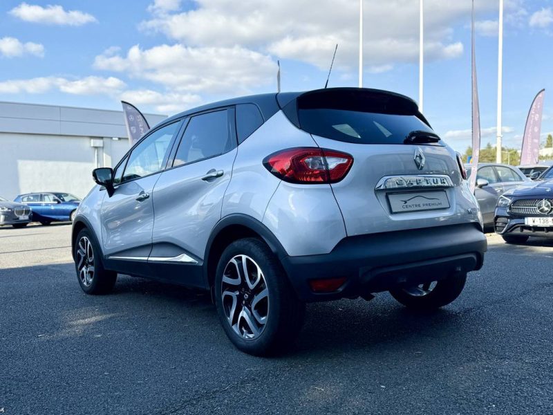 RENAULT CAPTUR 1.2 TCe 120ch Stop&Start energy Intens EDC Euro6 2015 2015