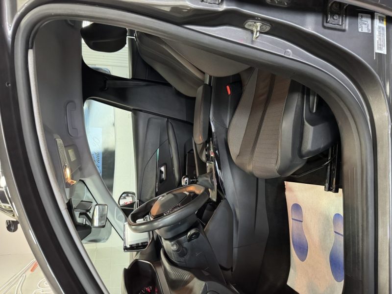 PEUGEOT 208 1.5 BlueHDi 100ch S&S Style 2023 Auto-Ecole TTC 