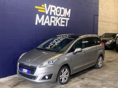 PEUGEOT 5008 Allure 7 Places Phase 2 1.6 HDi 115ch- Distribution ok-Embrayage ok  