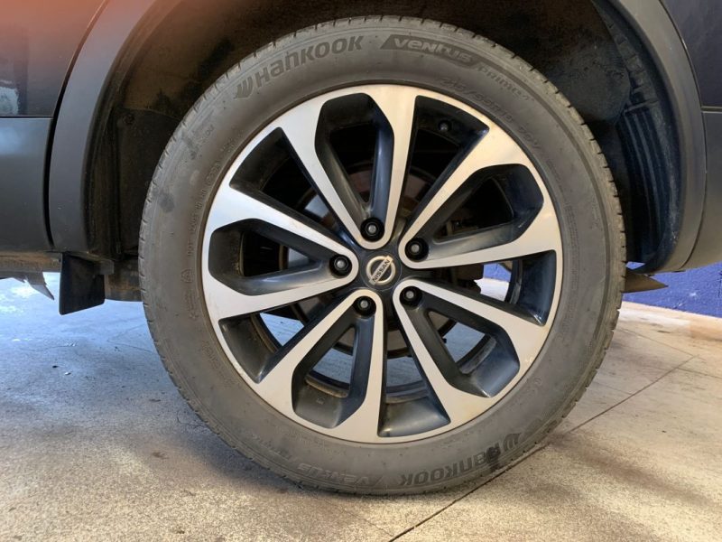 NISSAN QASHQAI Tekna Connect 1.5 dCi 110ch BVM6 - Entretien a jour  