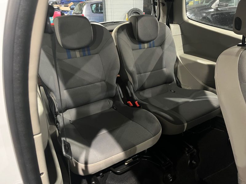 RENAULT TWINGO II EXPRESSION 1.2i 60CH