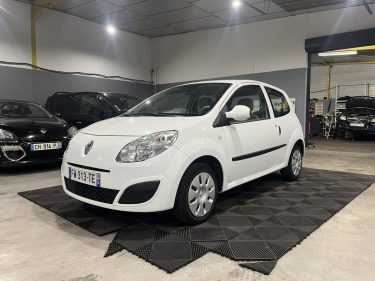 RENAULT TWINGO II EXPRESSION 1.2i 60CH