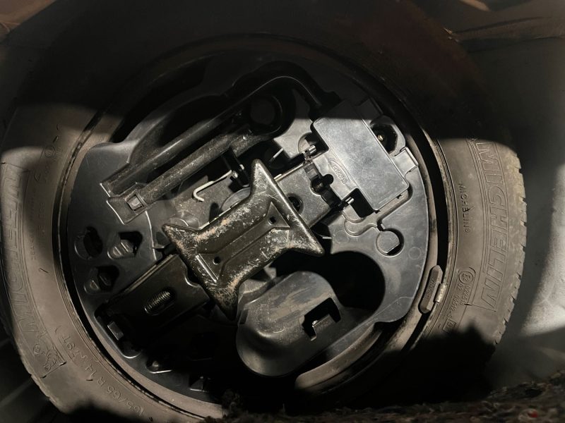 RENAULT TWINGO II EXPRESSION 1.2i 60CH