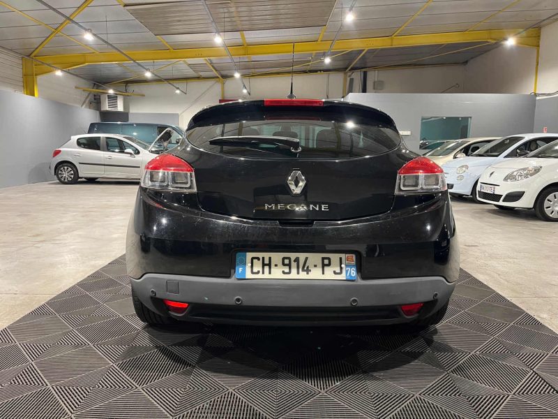 RENAULT MEGANE III 1.6 dCi 130CH 