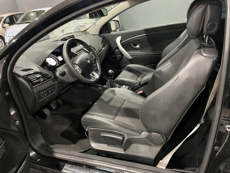 RENAULT MEGANE III 1.6 dCi 130CH 