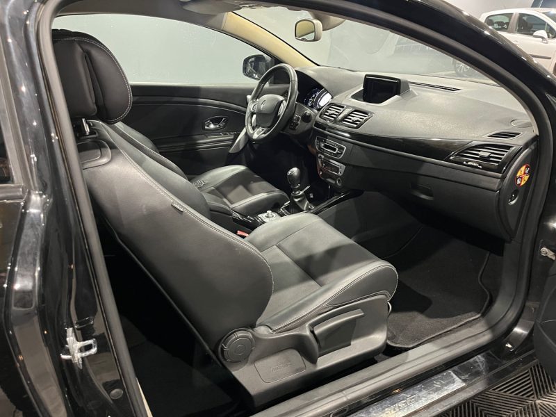 RENAULT MEGANE III 1.6 dCi 130CH 