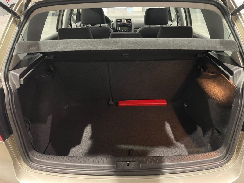 VOLKSWAGEN GOLF V TRENDLINE 1.6i 100CH