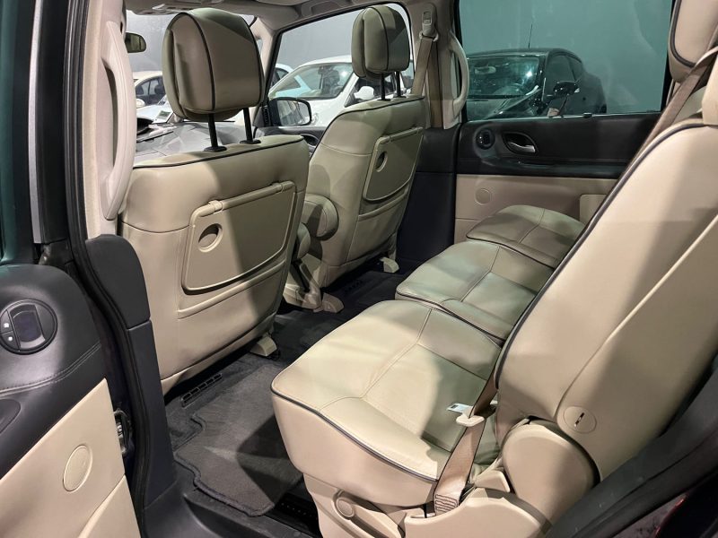 RENAULT ESPACE IV 2.0DCI 175CH 