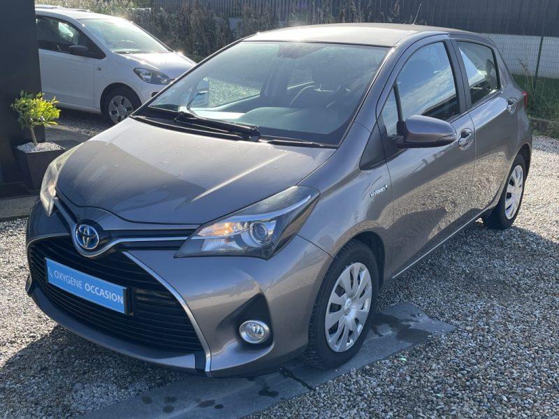 TOYOTA YARIS HYBRID HSD 100h Dynamic pack Confort 5p 2015