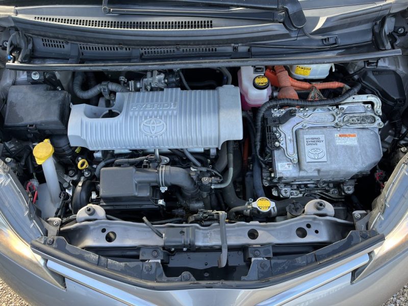 TOYOTA YARIS HYBRID HSD 100h Dynamic pack Confort 5p 2015