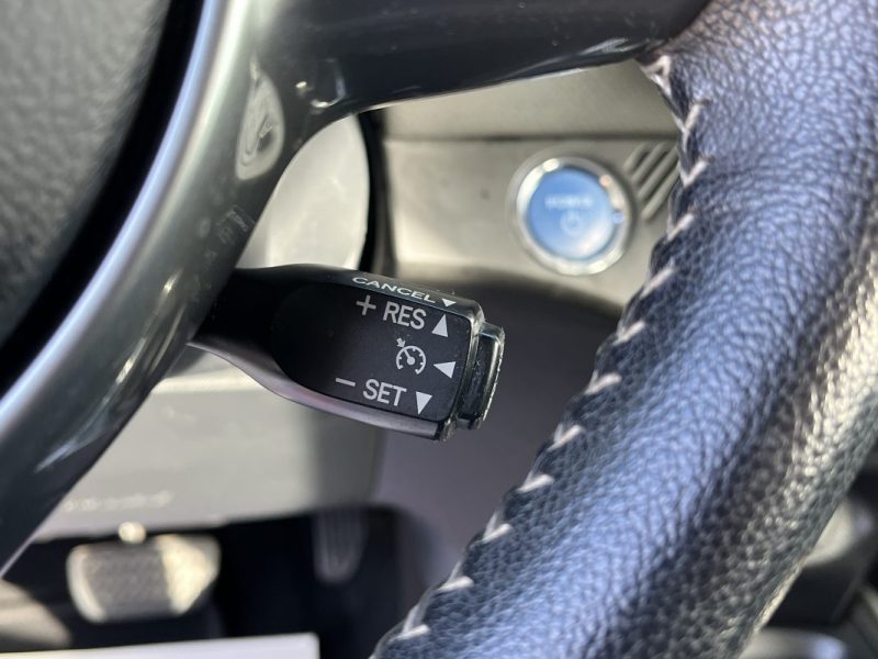 TOYOTA YARIS HYBRID HSD 100h Dynamic pack Confort 5p 2015