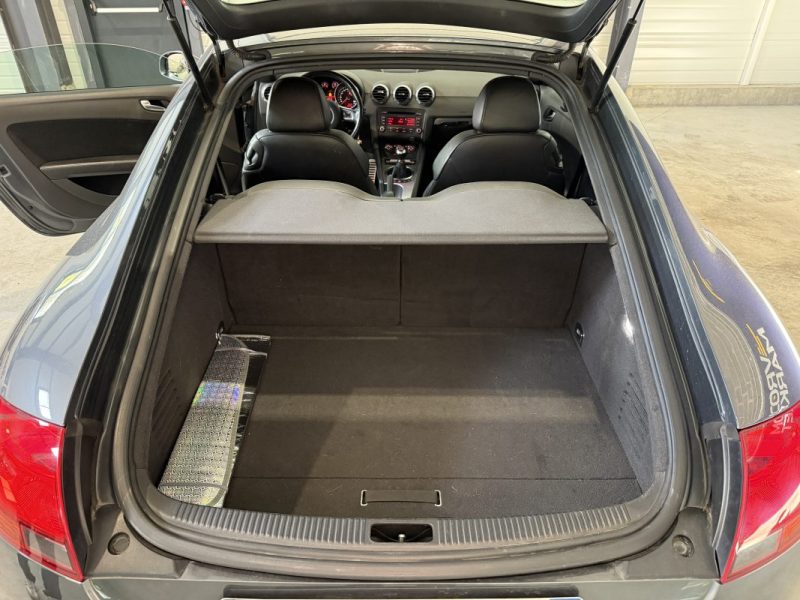 Audi TT 2.0 TFSI 200cv S-Line 