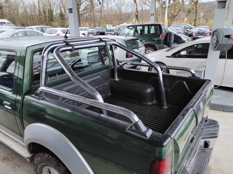 NISSAN KING-CAB PICK-UP 2.5DI 4X4 SINGLE CAB 2002